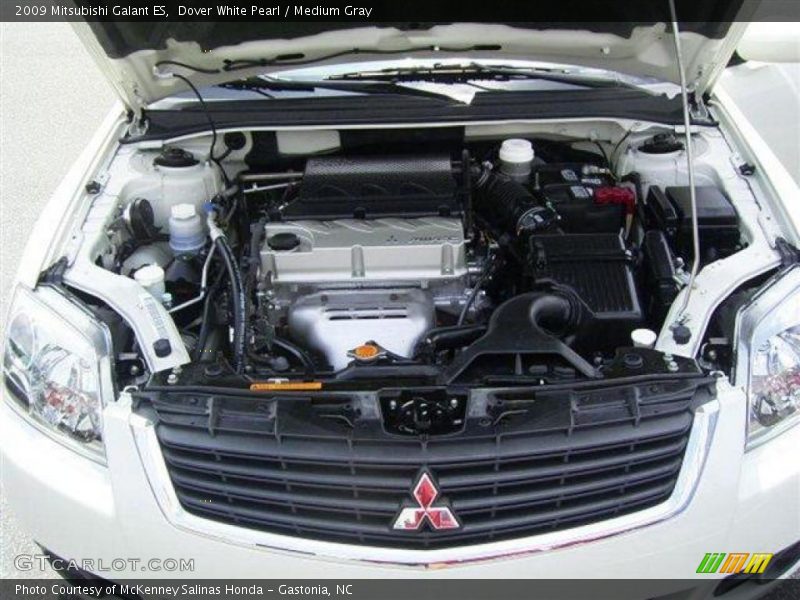 Dover White Pearl / Medium Gray 2009 Mitsubishi Galant ES