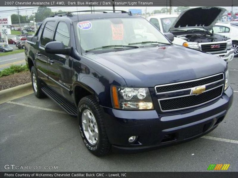 Dark Blue Metallic / Dark Titanium/Light Titanium 2007 Chevrolet Avalanche LT 4WD