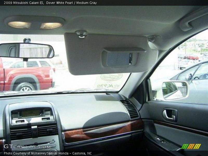 Dover White Pearl / Medium Gray 2009 Mitsubishi Galant ES