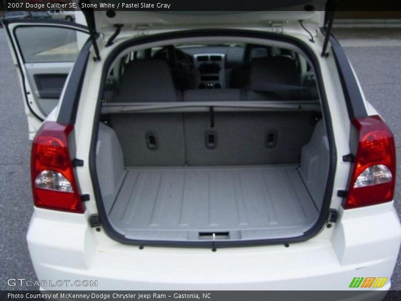 Stone White / Pastel Slate Gray 2007 Dodge Caliber SE