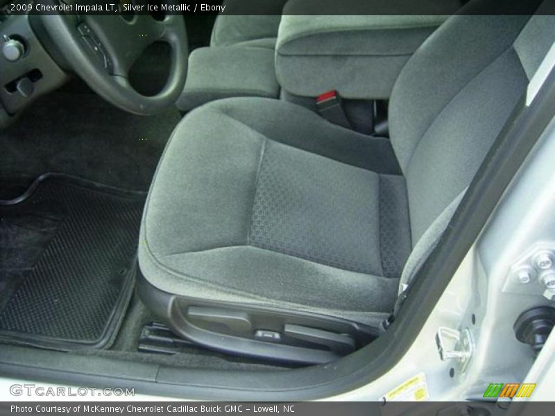Silver Ice Metallic / Ebony 2009 Chevrolet Impala LT
