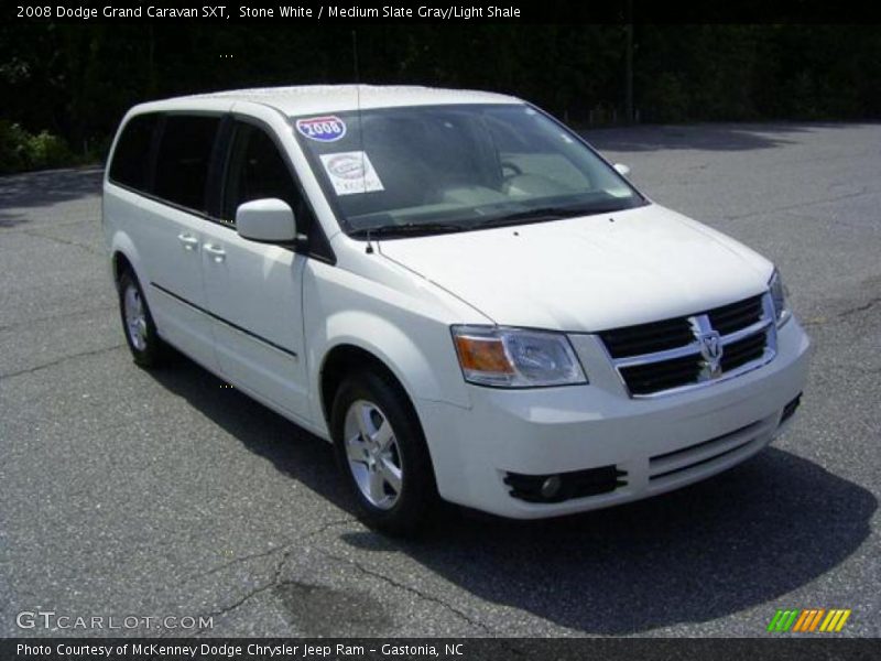 Stone White / Medium Slate Gray/Light Shale 2008 Dodge Grand Caravan SXT