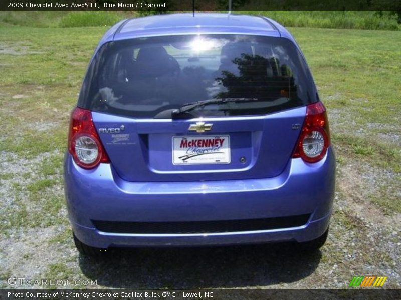 Blue Moon / Charcoal 2009 Chevrolet Aveo Aveo5 LT