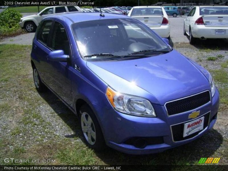 Blue Moon / Charcoal 2009 Chevrolet Aveo Aveo5 LT