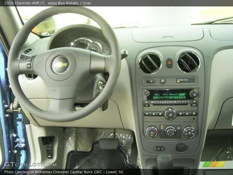 Aqua Blue Metallic / Gray 2009 Chevrolet HHR LT