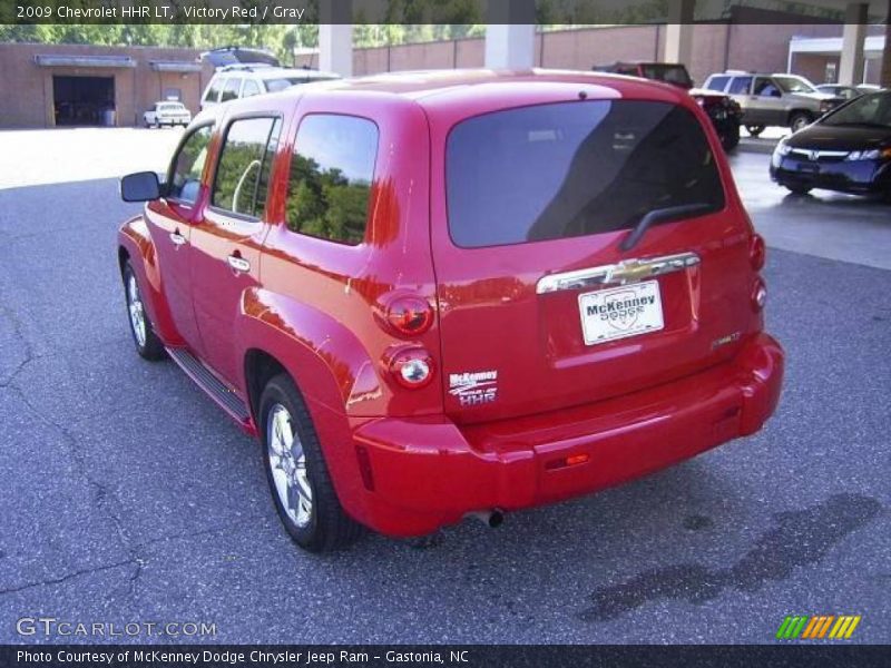 Victory Red / Gray 2009 Chevrolet HHR LT