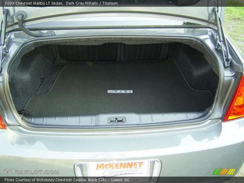 Dark Gray Metallic / Titanium 2009 Chevrolet Malibu LT Sedan