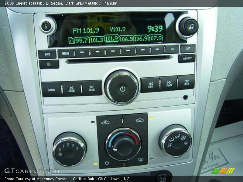 Dark Gray Metallic / Titanium 2009 Chevrolet Malibu LT Sedan