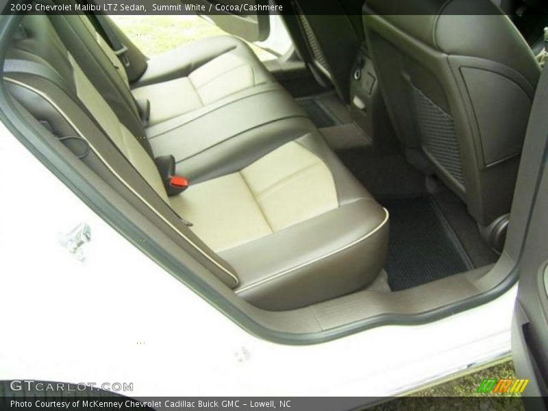 Summit White / Cocoa/Cashmere 2009 Chevrolet Malibu LTZ Sedan
