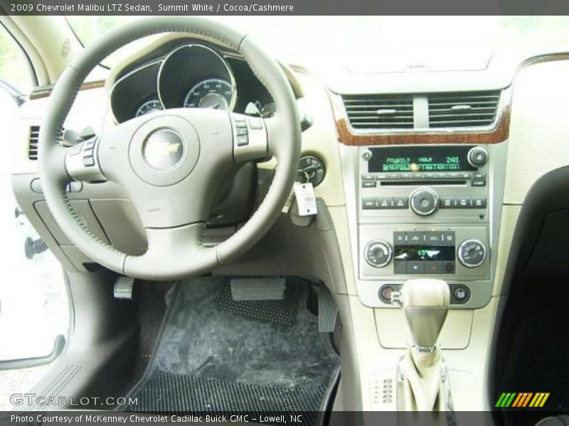 Summit White / Cocoa/Cashmere 2009 Chevrolet Malibu LTZ Sedan
