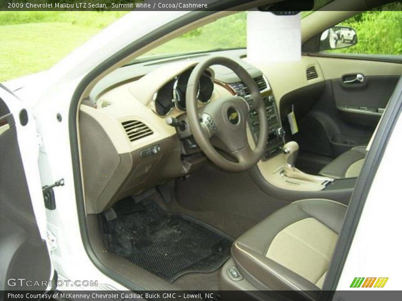 Summit White / Cocoa/Cashmere 2009 Chevrolet Malibu LTZ Sedan
