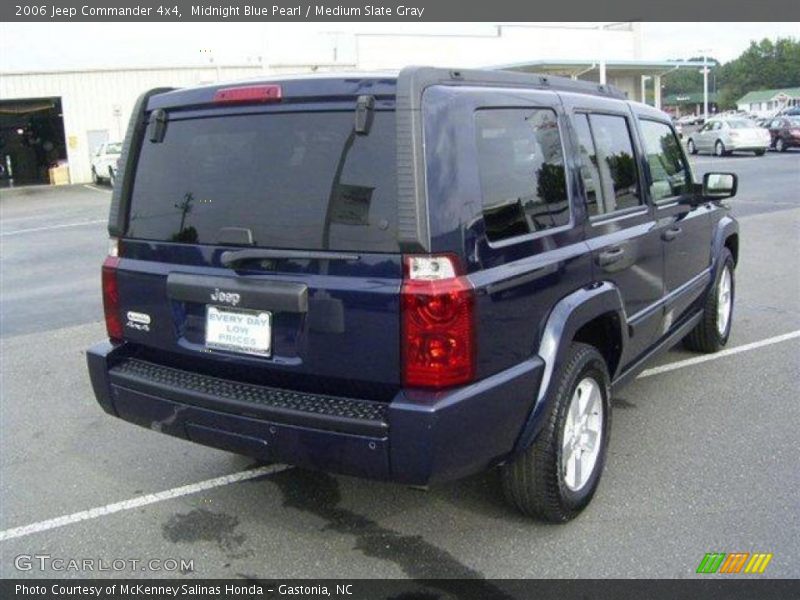 Midnight Blue Pearl / Medium Slate Gray 2006 Jeep Commander 4x4