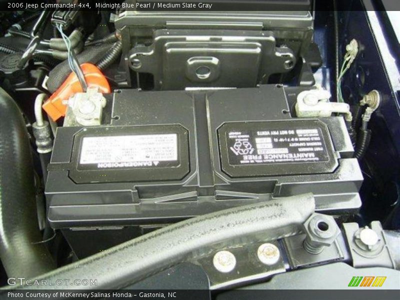 Midnight Blue Pearl / Medium Slate Gray 2006 Jeep Commander 4x4