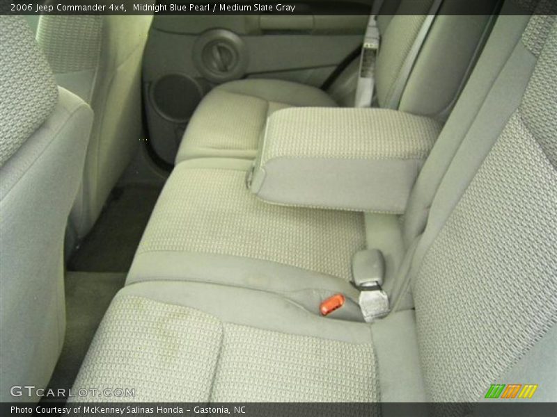 Midnight Blue Pearl / Medium Slate Gray 2006 Jeep Commander 4x4