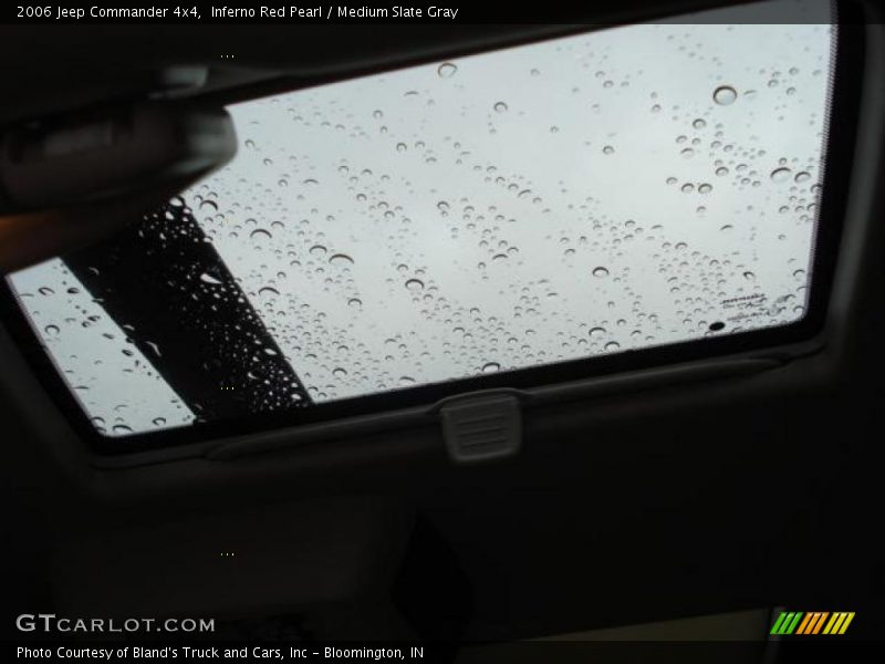 Inferno Red Pearl / Medium Slate Gray 2006 Jeep Commander 4x4