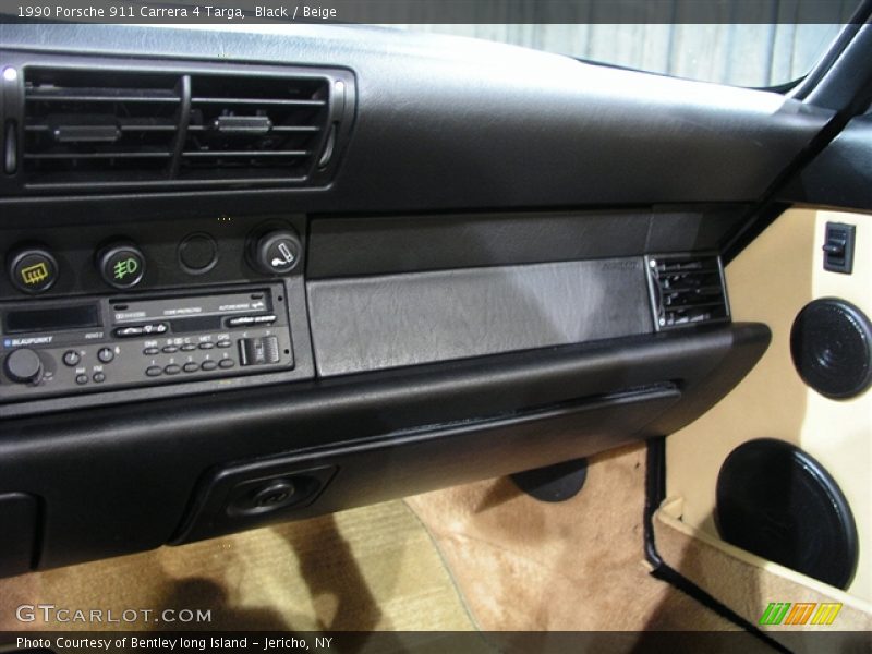 Black / Beige 1990 Porsche 911 Carrera 4 Targa