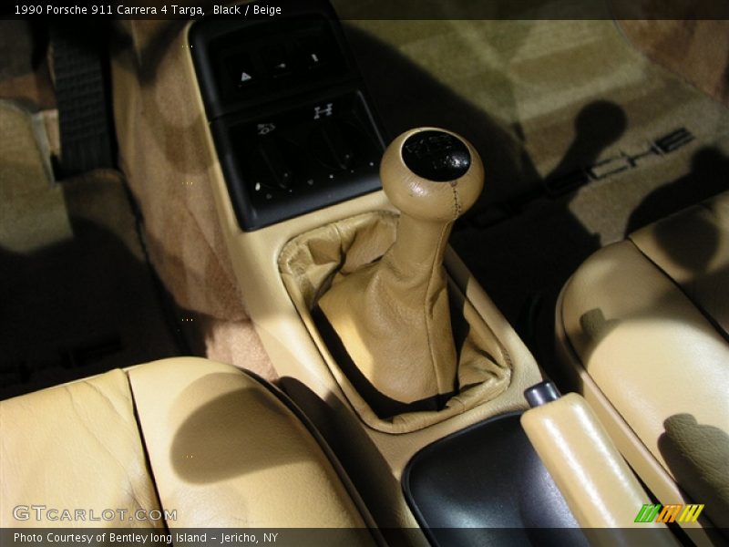 Black / Beige 1990 Porsche 911 Carrera 4 Targa