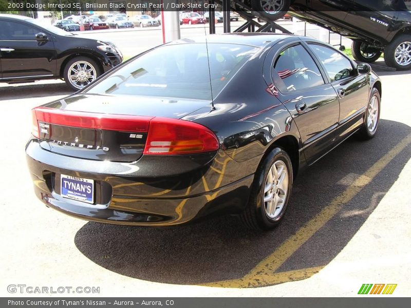 Brilliant Black Crystal Pearl / Dark Slate Gray 2003 Dodge Intrepid SE
