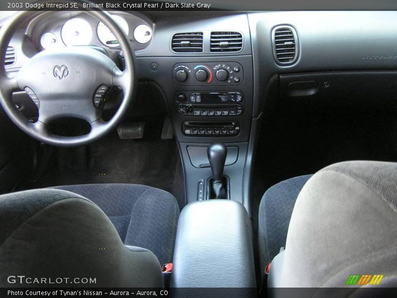 Brilliant Black Crystal Pearl / Dark Slate Gray 2003 Dodge Intrepid SE