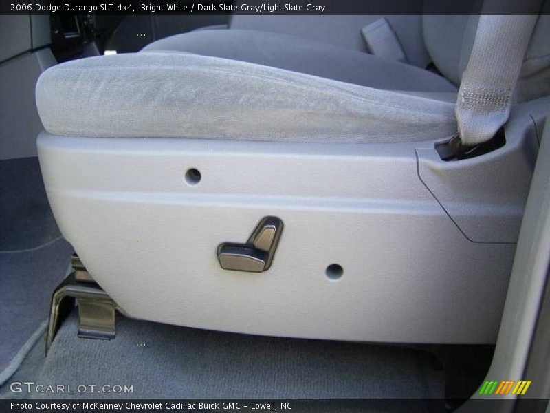 Bright White / Dark Slate Gray/Light Slate Gray 2006 Dodge Durango SLT 4x4