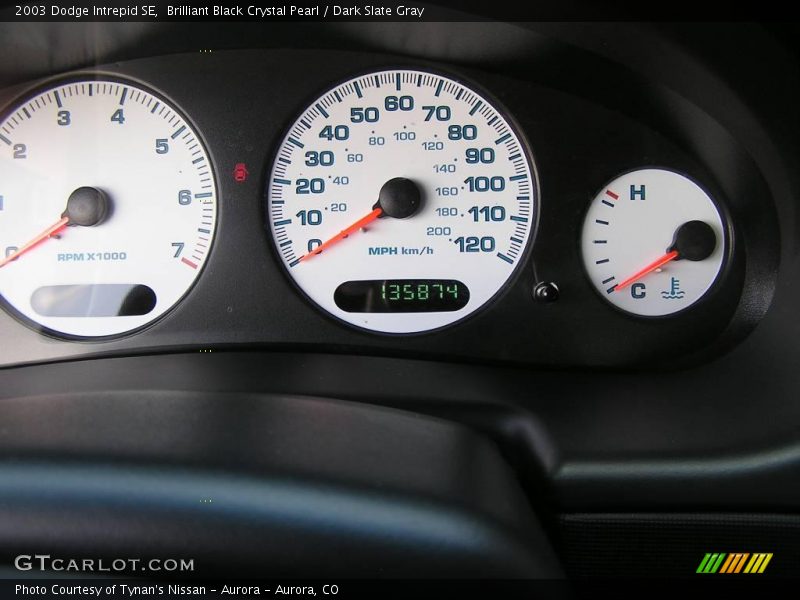 Brilliant Black Crystal Pearl / Dark Slate Gray 2003 Dodge Intrepid SE