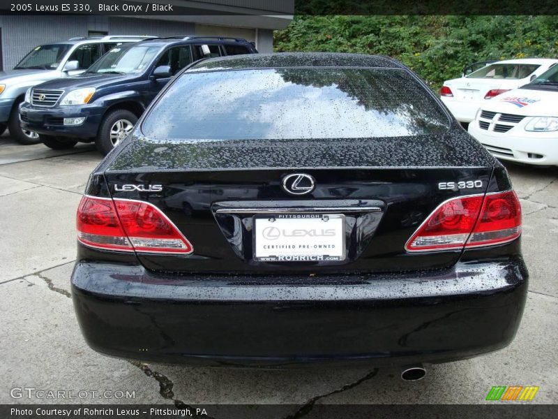 Black Onyx / Black 2005 Lexus ES 330