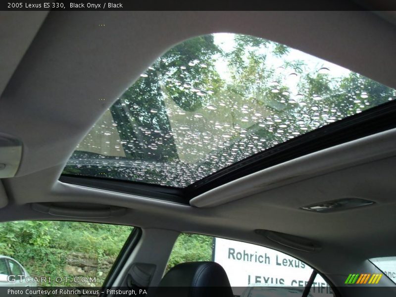 Black Onyx / Black 2005 Lexus ES 330