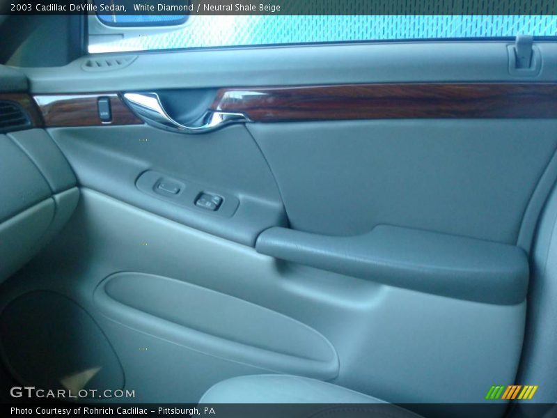 White Diamond / Neutral Shale Beige 2003 Cadillac DeVille Sedan