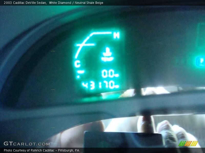 White Diamond / Neutral Shale Beige 2003 Cadillac DeVille Sedan