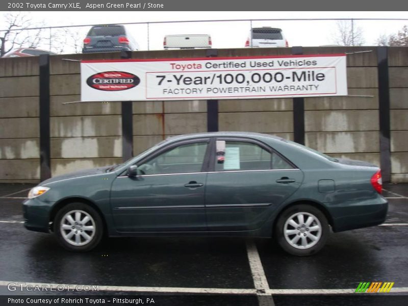 Aspen Green Pearl / Stone 2002 Toyota Camry XLE