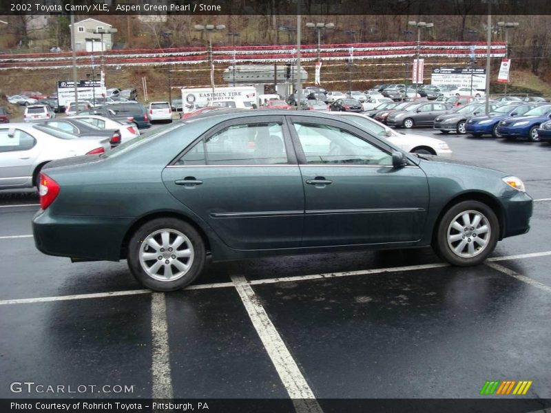 Aspen Green Pearl / Stone 2002 Toyota Camry XLE
