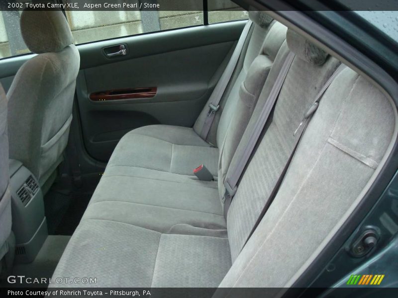 Aspen Green Pearl / Stone 2002 Toyota Camry XLE