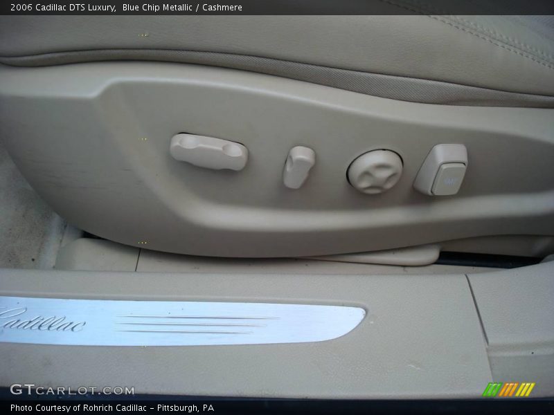 Blue Chip Metallic / Cashmere 2006 Cadillac DTS Luxury