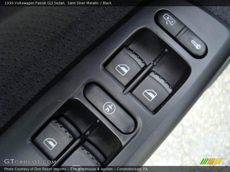 Satin Silver Metallic / Black 1999 Volkswagen Passat GLS Sedan