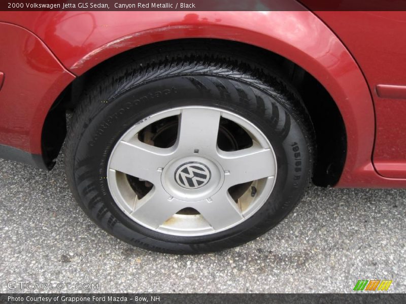 Canyon Red Metallic / Black 2000 Volkswagen Jetta GLS Sedan