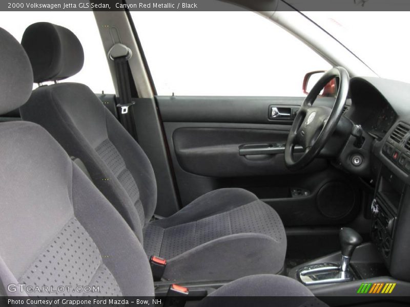 Canyon Red Metallic / Black 2000 Volkswagen Jetta GLS Sedan