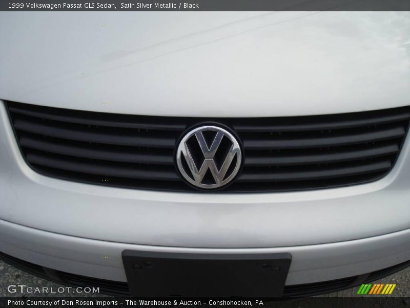 Satin Silver Metallic / Black 1999 Volkswagen Passat GLS Sedan