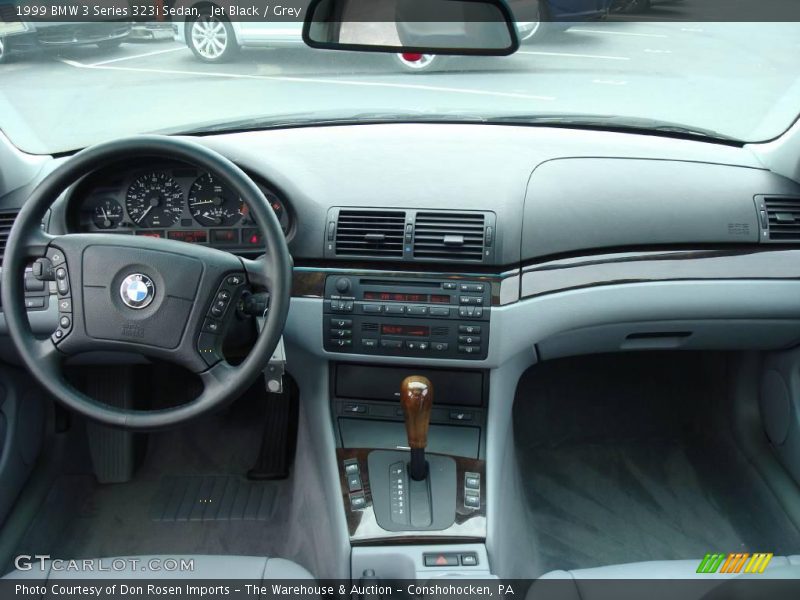 Jet Black / Grey 1999 BMW 3 Series 323i Sedan