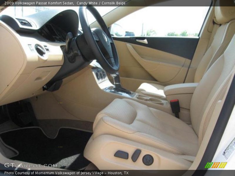 Candy White / Cornsilk Beige 2009 Volkswagen Passat Komfort Sedan