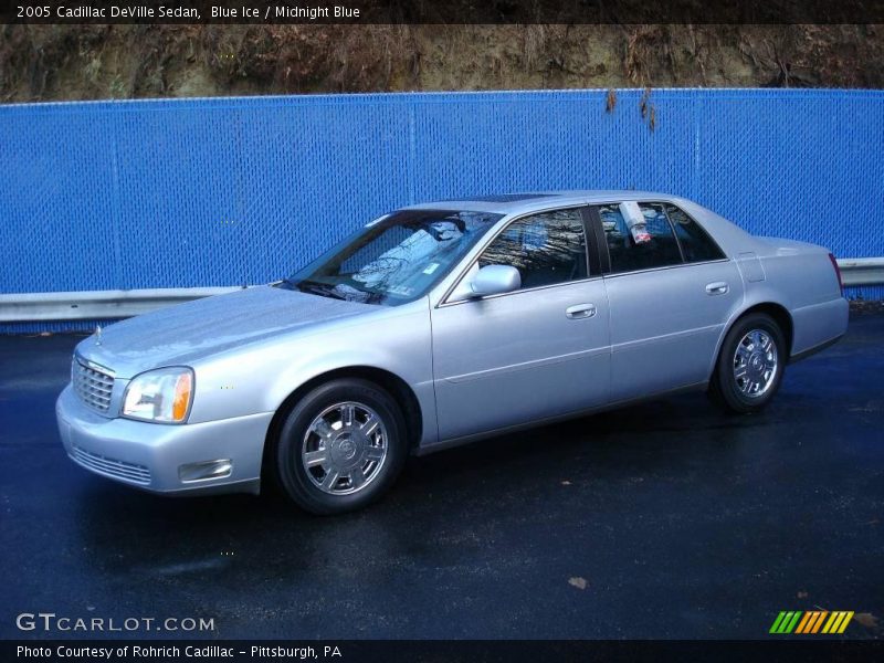 Blue Ice / Midnight Blue 2005 Cadillac DeVille Sedan