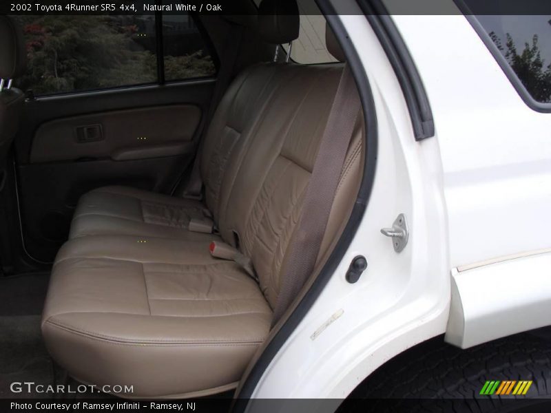Natural White / Oak 2002 Toyota 4Runner SR5 4x4