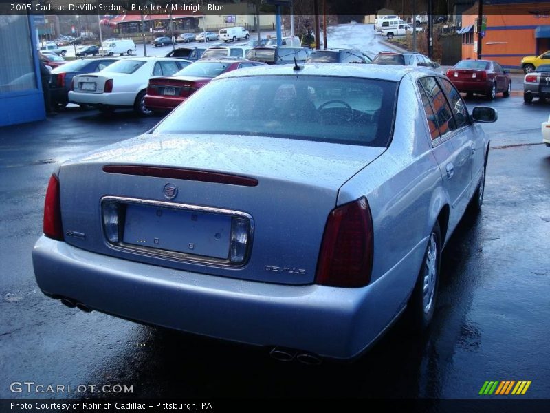 Blue Ice / Midnight Blue 2005 Cadillac DeVille Sedan