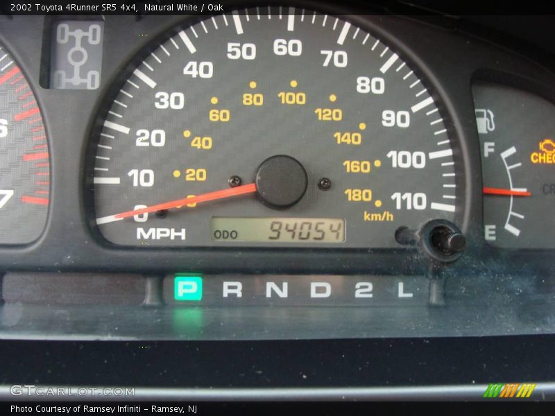 Natural White / Oak 2002 Toyota 4Runner SR5 4x4