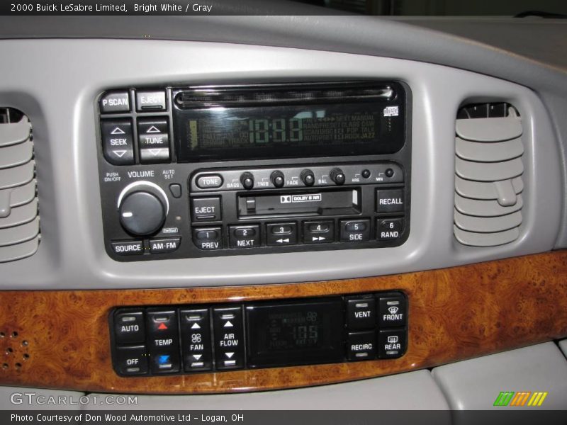 Bright White / Gray 2000 Buick LeSabre Limited