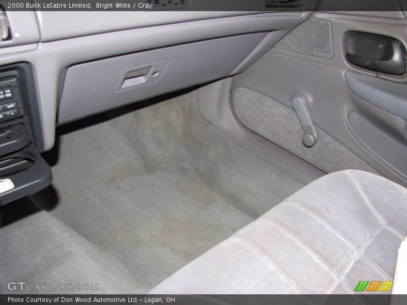 Bright White / Gray 2000 Buick LeSabre Limited