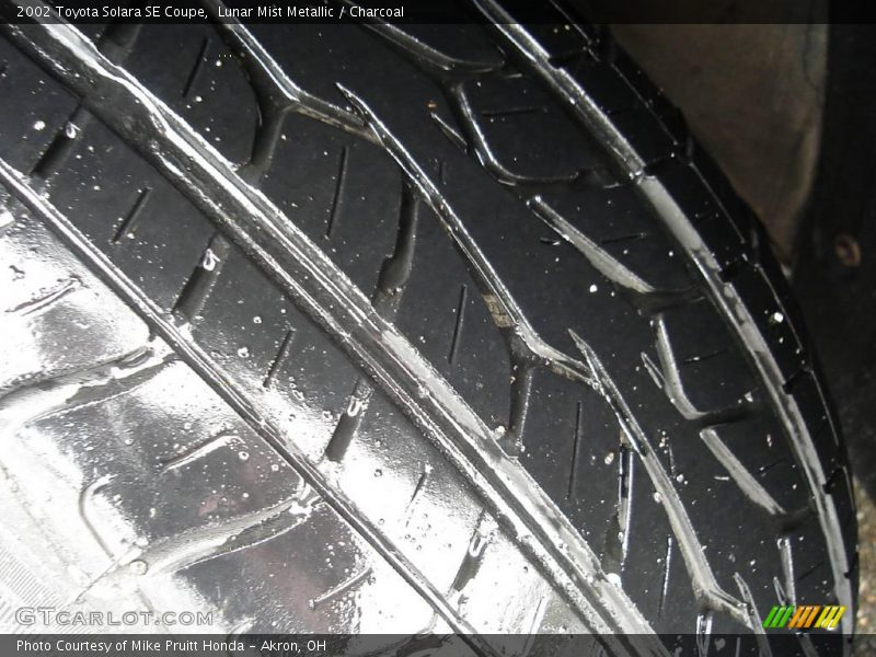 Lunar Mist Metallic / Charcoal 2002 Toyota Solara SE Coupe