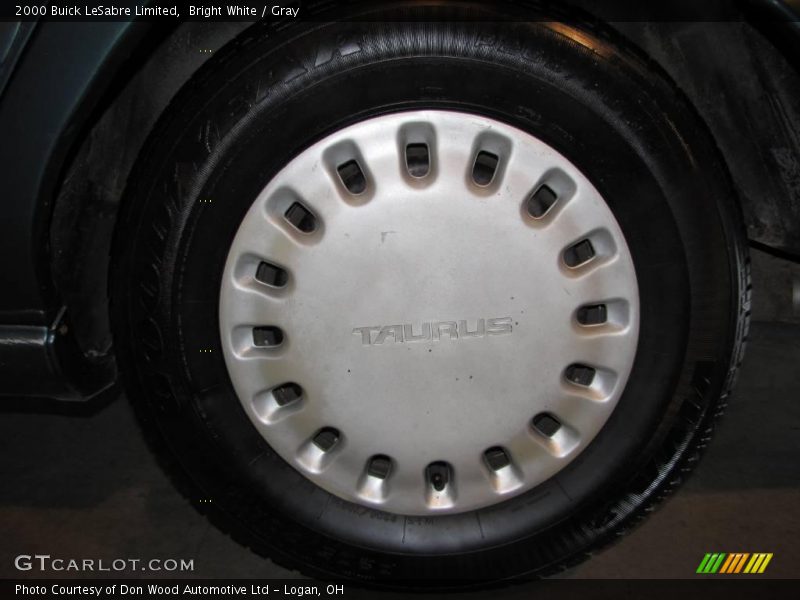 Bright White / Gray 2000 Buick LeSabre Limited