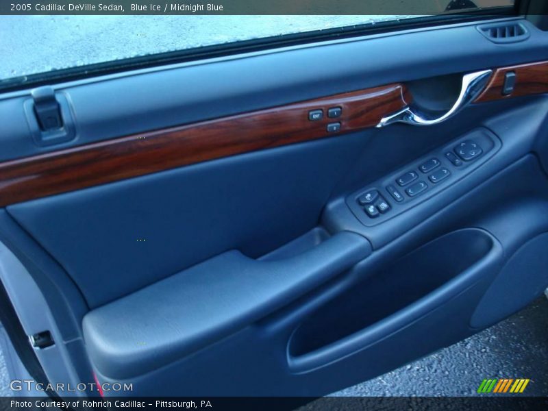 Blue Ice / Midnight Blue 2005 Cadillac DeVille Sedan