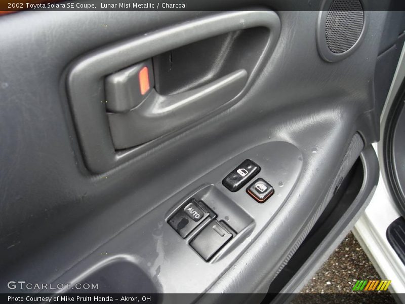 Lunar Mist Metallic / Charcoal 2002 Toyota Solara SE Coupe