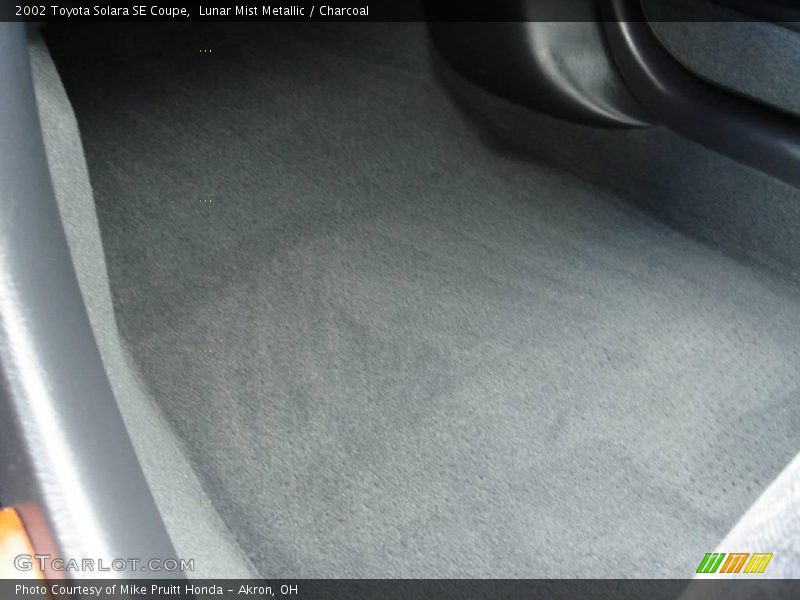 Lunar Mist Metallic / Charcoal 2002 Toyota Solara SE Coupe